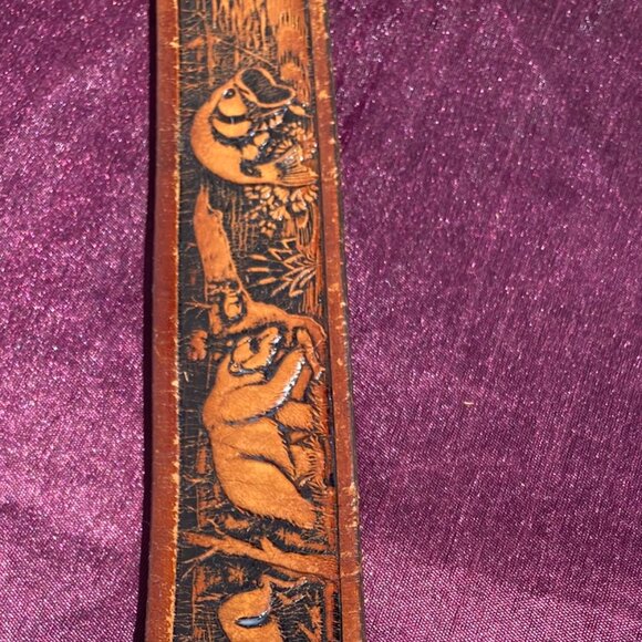 33-(VB&B) Vintage. Tooled Leather. Angler. Belt. Rare - Picture 6 of 16